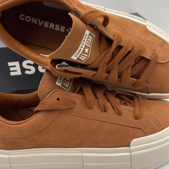 Converse Men’s Tan Platform Sneakers A10090C
CTAS CRUISE OX WARM TAN/EGRET/EGRET - Picture 14 of 16